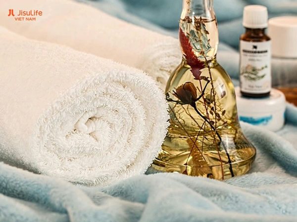 Cách vệ sinh quạt cầm tay mà không làm hỏng các bộ phận 1 Quạt cầm tay