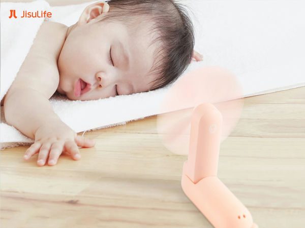 Quạt cầm tay dành cho bé sơ sinh cần có đặc điểm gì khác biệt? 2 Quạt cầm tay
