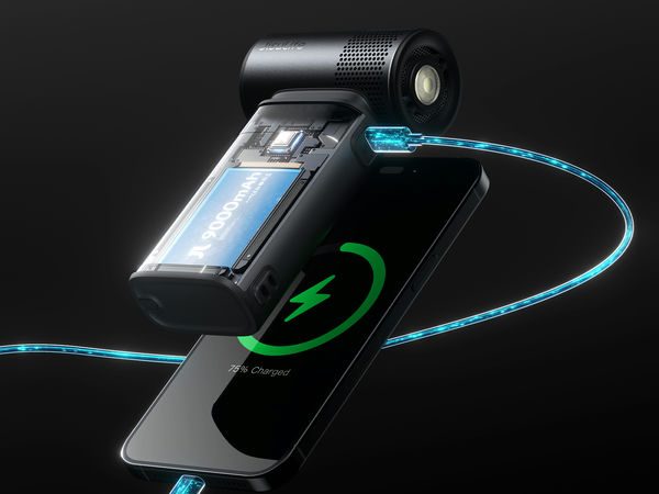 Quạt cầm tay chính hãng