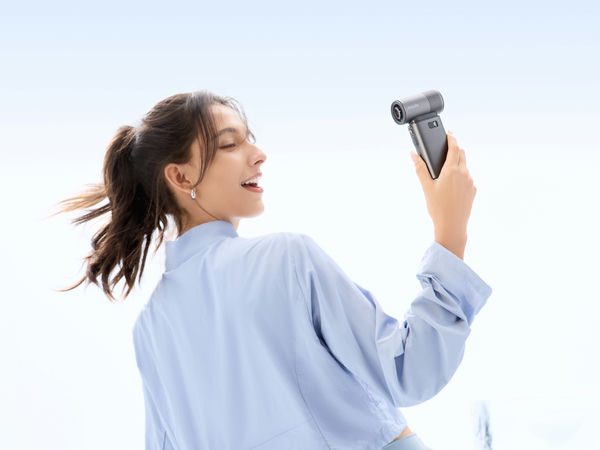 Vì sao nên mua quạt cầm tay tại nhà phân phối Jisulife Việt Nam 12 Quạt cầm tay chính hãng